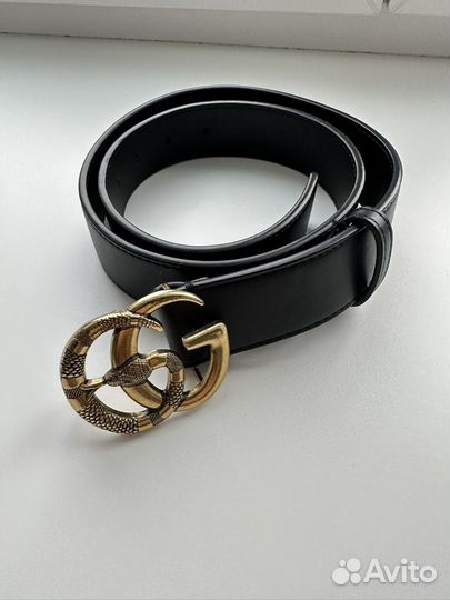 Ремни женские H&M и Gucci