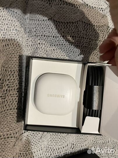 Беспроводные наушники samsung buds 2