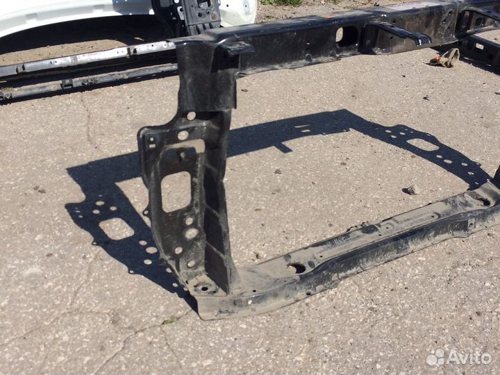 Телевизор панель радиатора Kia Rio 4