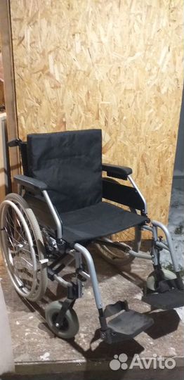 Кресло инвалидное