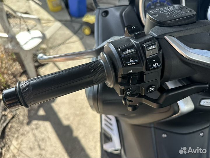 Скутер, мотоцикл