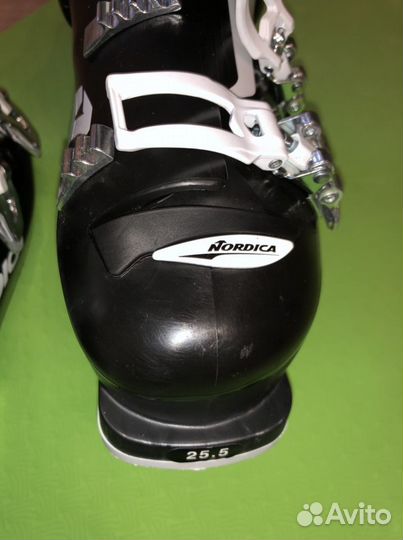 Горнолыжные ботинки