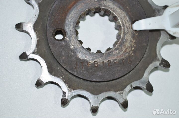 Звезда ведущая JTF512-16 Suzuki SV400S