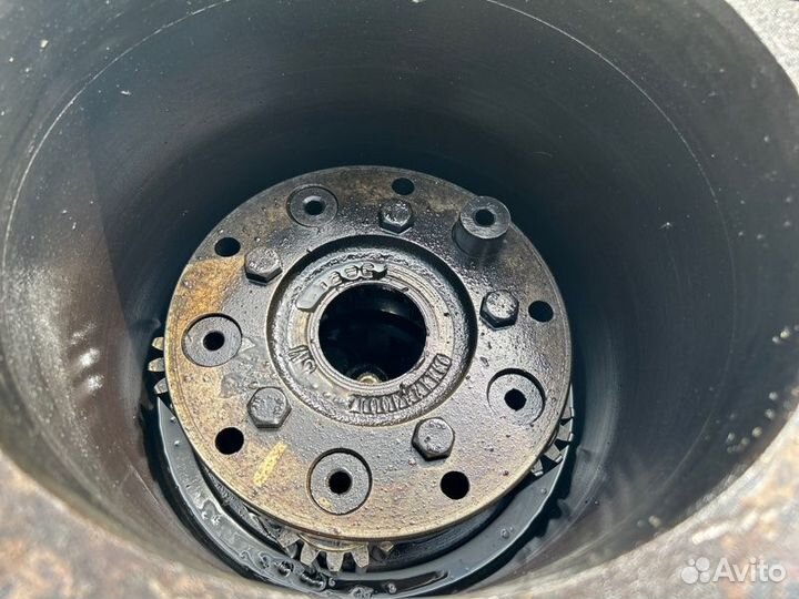 Бортовой редуктор. Howo Zz3257M3247W