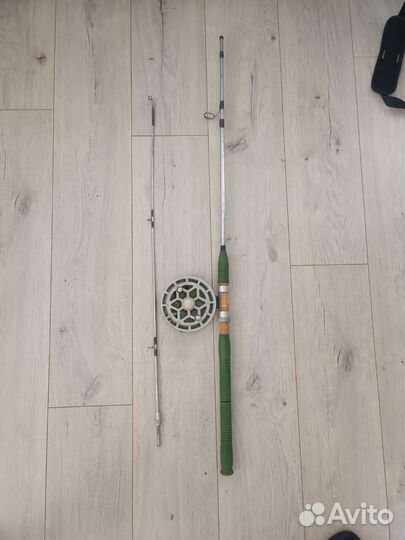 Спининг с катушкой СССР 185см