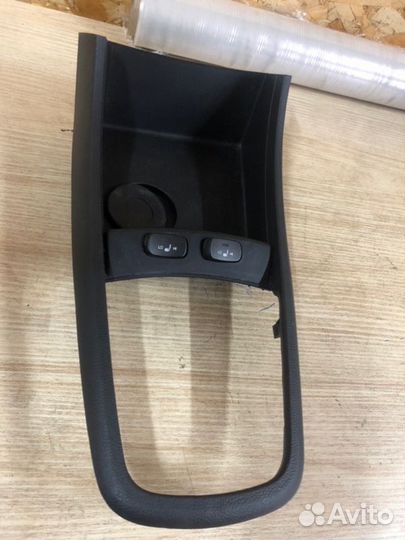 Консоль центральная Ssangyong Actyon