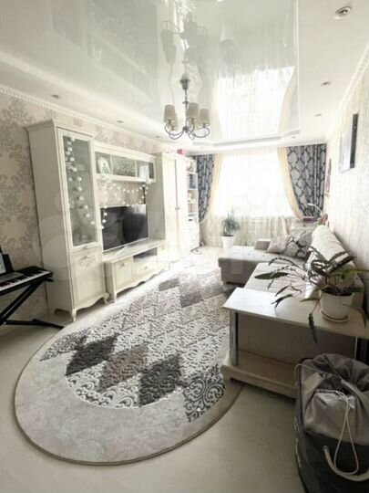 2-к. квартира, 80 м², 8/9 эт.