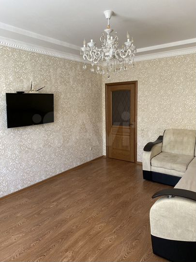 3-к. квартира, 81,7 м², 2/6 эт.