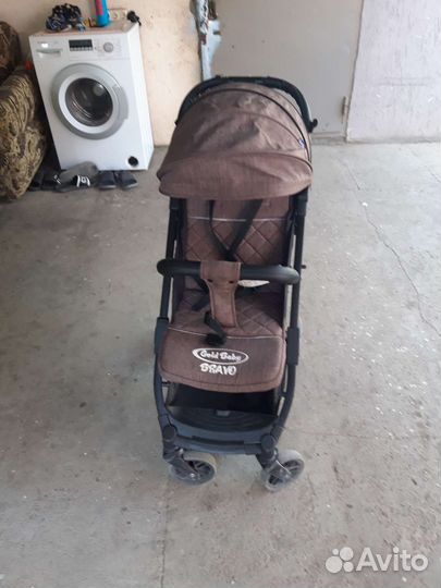 Прогулочная коляска трость