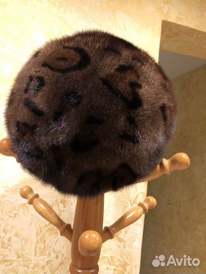 Берет женский норковый