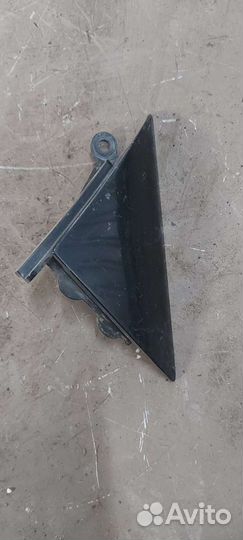 Накладка Nissan Serena c23