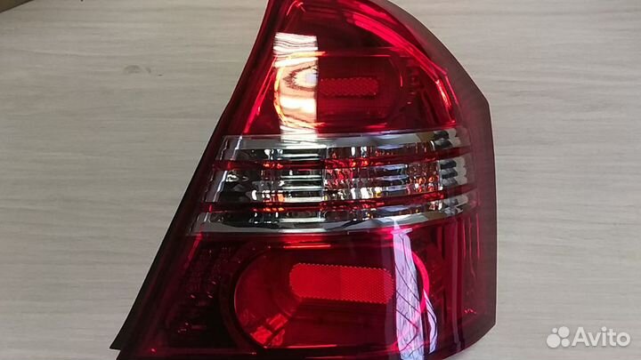 Фонарь правый Lifan Solano