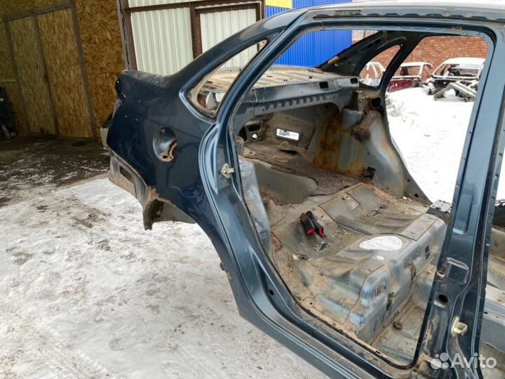 Крыло заднее правое LADA Granta седан 2014