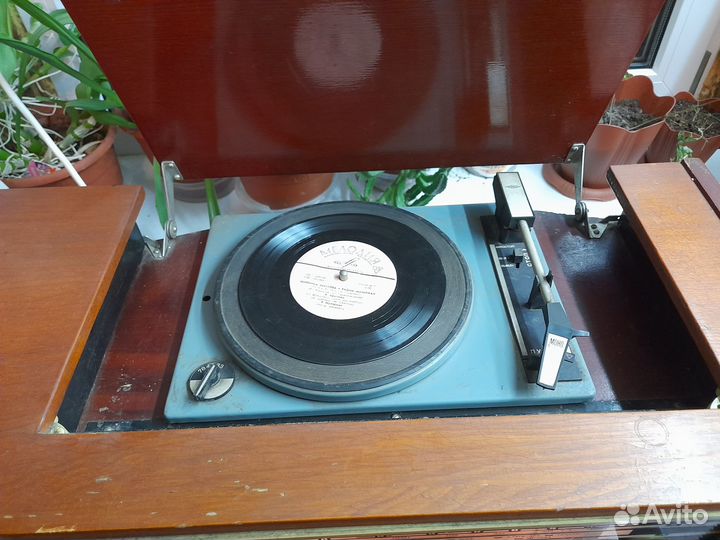 Ламповая радиола