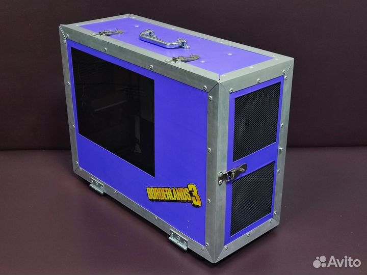 Переносной корпус-кейс для компьютера