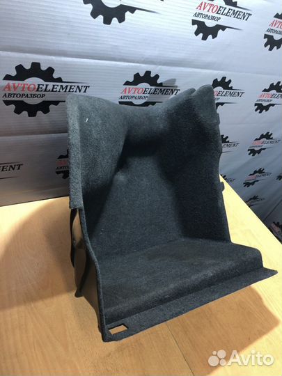 Обшивка багажника левая BMW 5 серия