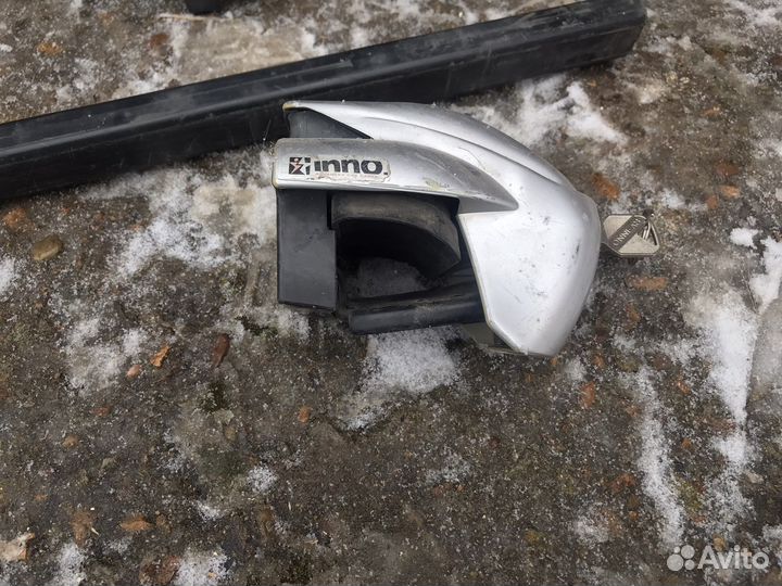 Багажник на релинги