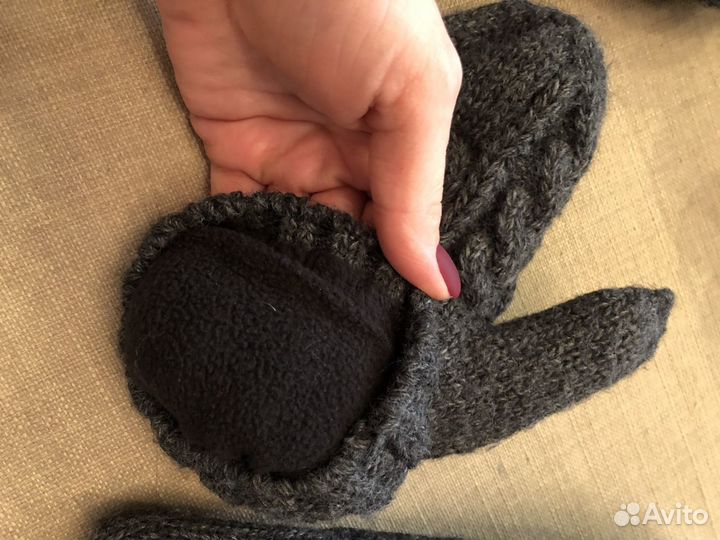 Комплект зимняя женская шапка снуд варежки