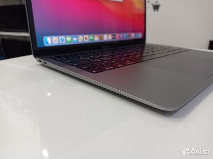 Apple macbook i5