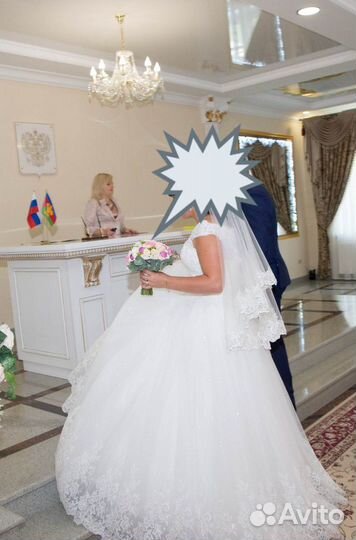 Свадебное платье