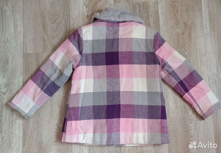 Пальто на девочку 104