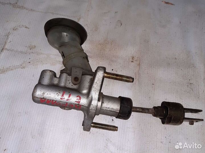 Главный цилиндр сцепления corolla