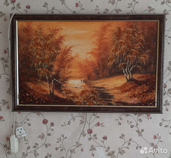 Картина из янтаря