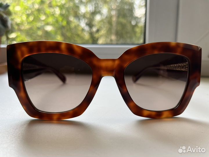 Очки tommy hilfiger