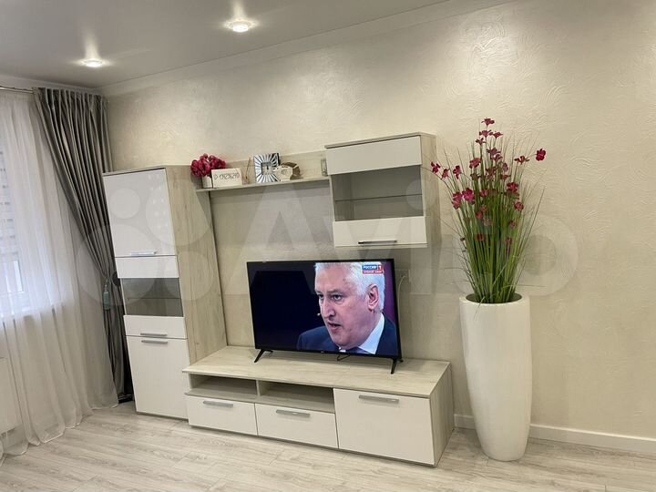 1-к. квартира, 42 м², 6/9 эт.