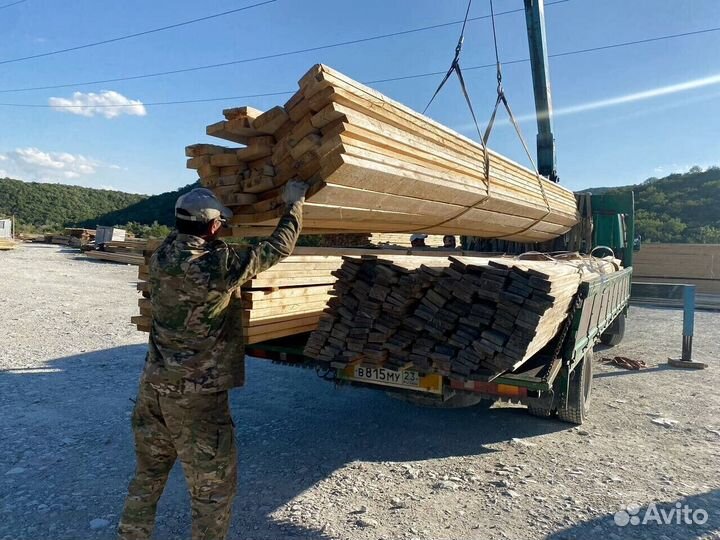 Доска обрезная 50х100х6000. Пиломатериалы