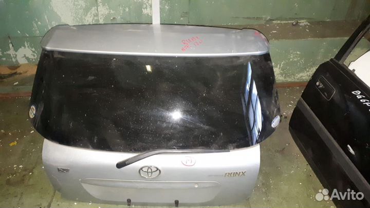 Дверь багажникаToyota Corolla E12 Runx