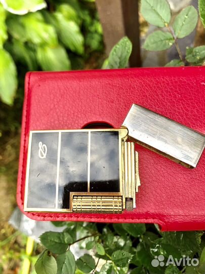 Зажигалка Дюпонд