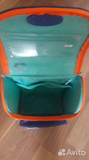 Школьный рюкзак