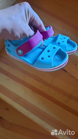 Сандалии детские crocs