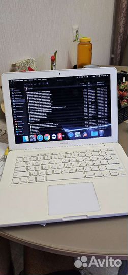 Macbook 13 mid 2010