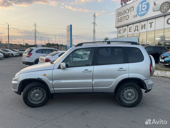 Chevrolet Niva, 2010