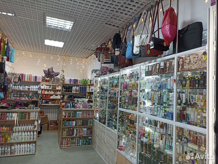 Косметика и парфюмерия Эйвон, Орифлейм