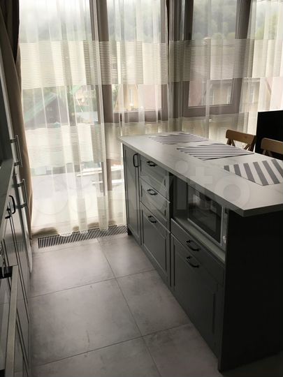 2-к. квартира, 46 м², 3/3 эт.