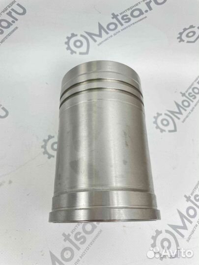 Гильза блока цилиндров двигателя R180