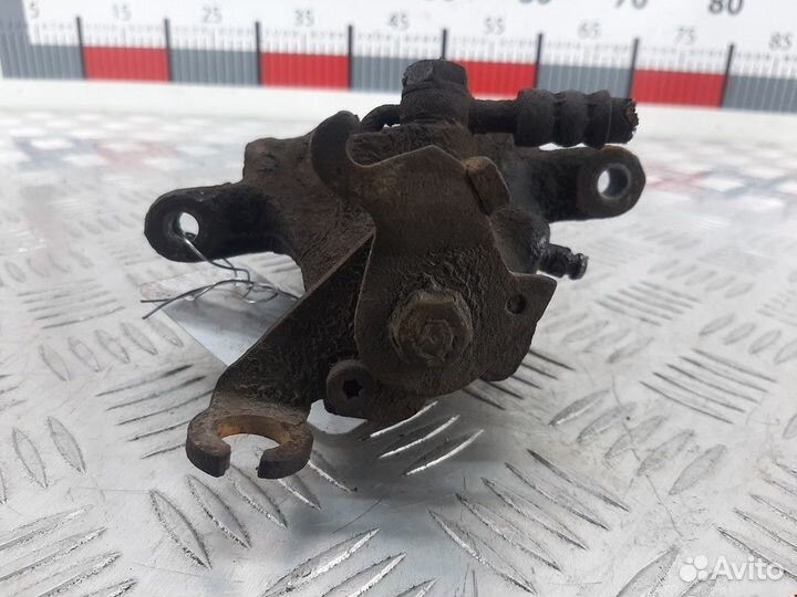 Суппорт задний левый Volvo S40 1997