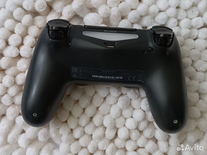 Геймпад ps4