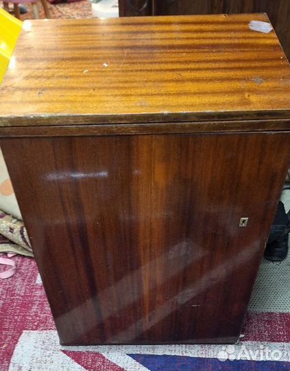 Швейная машинка чайка 3