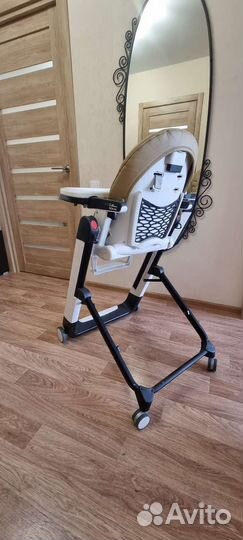 Стул для кормелния Peg perego siesta