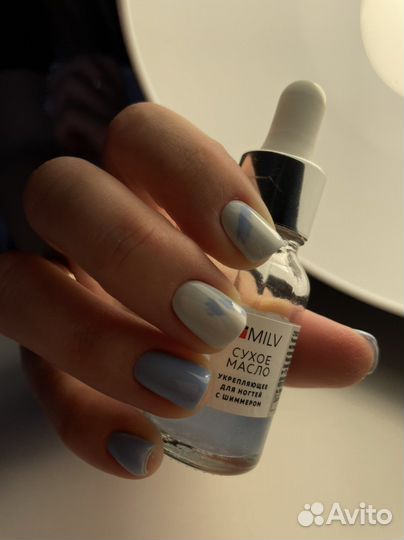 Маникюр и покрытие ногтей,парафинотерапия рук