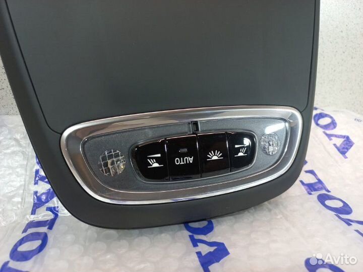 Плафон салонный Volvo S90 2
