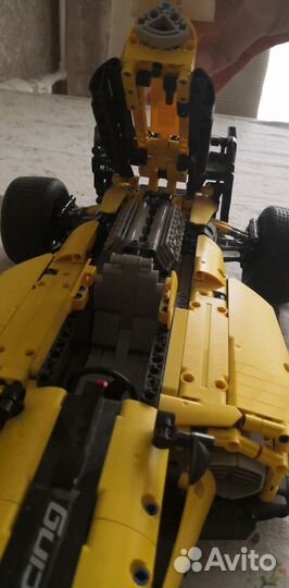 Машина из лего