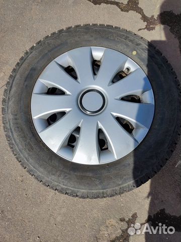 Bridgestone Blizzak Spike-01 195/65 R15 и 195/65 R15