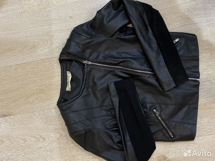 Продам большой пакет вещей для девушки 44-46р