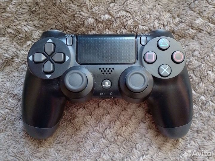 Геймпад Sony dualshock 4