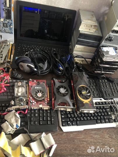 Запчасти для компьютеров и ноутбуков